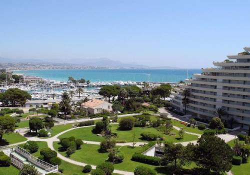 licensed-image (1) licensed-image (1)